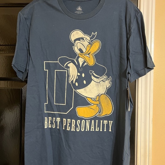 Disney Donald Duck “Best Personality'' tee shirt. - Picture 2 of 6
